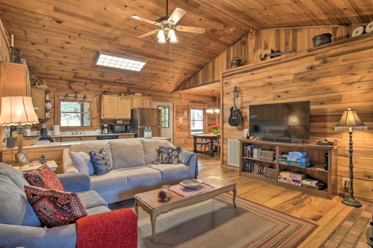 Creekside Marietta Cabin Retreat With Fire Pit! Slater-Marietta Exterior photo